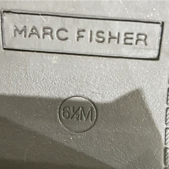 Marc Fisher Lansly Dark Brown suede lace up combat  Boots lug sole size 6.5 - Picture 8 of 10